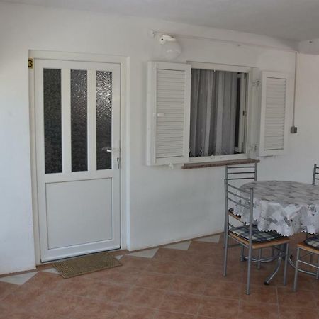 Apartmani Novosel Шіло Екстер'єр фото
